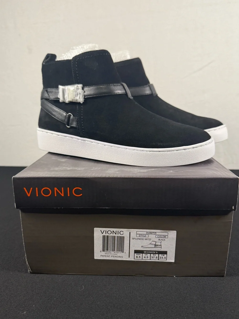 Vionic - Mitzi Black Suede Ankle Bootie W/ Side Zipper White Soles NIB Size 6.5